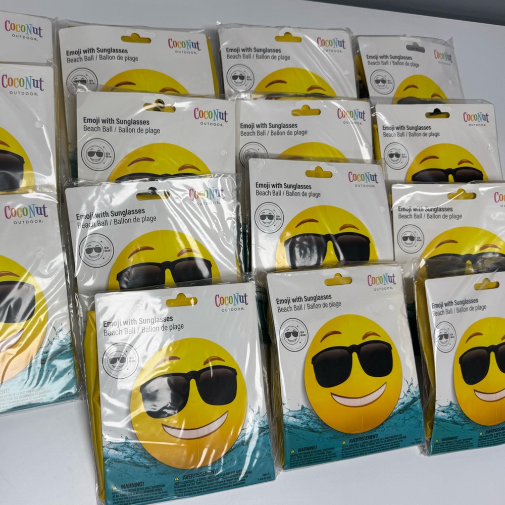 New! Lot of 15 - Emoji Beach Ball